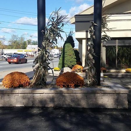 阿特尔伯勒汽车旅馆 Attleboro 外观 照片